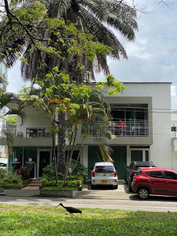 Hotel La Esperanza Ciudad Jardin Кали Екстериор снимка